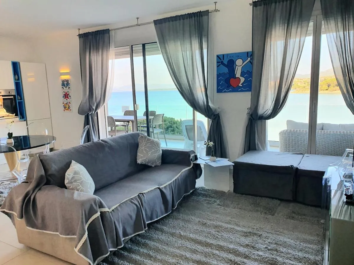 Appartamento Delfini Sul Mare Golfo Aranci Apartment