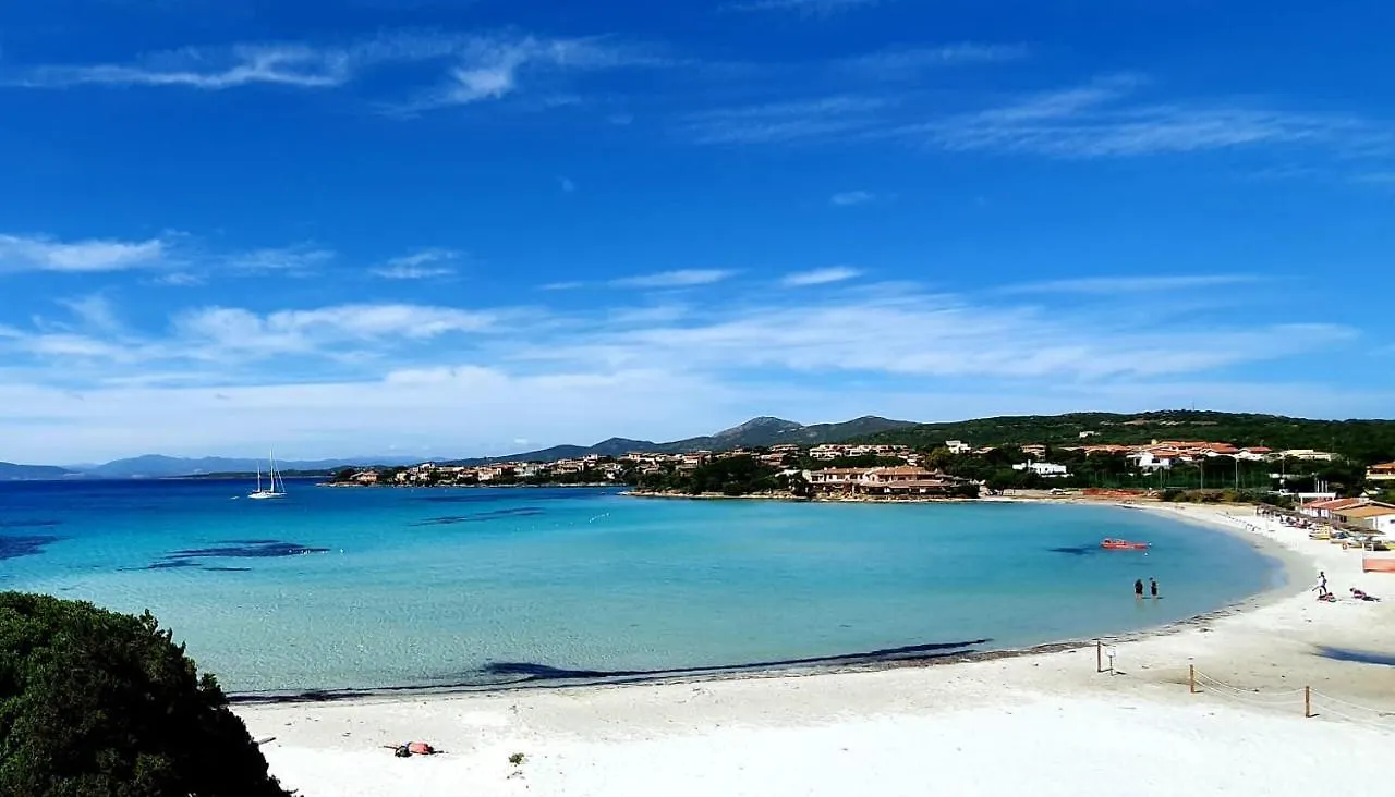 Appartamento Delfini Sul Mare Golfo Aranci 0*,